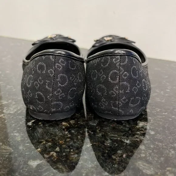 Guess Women’s size 6.5 Black Flat Slip-on Women Shoes. Excellent Conditi… - Picture 5 of 11